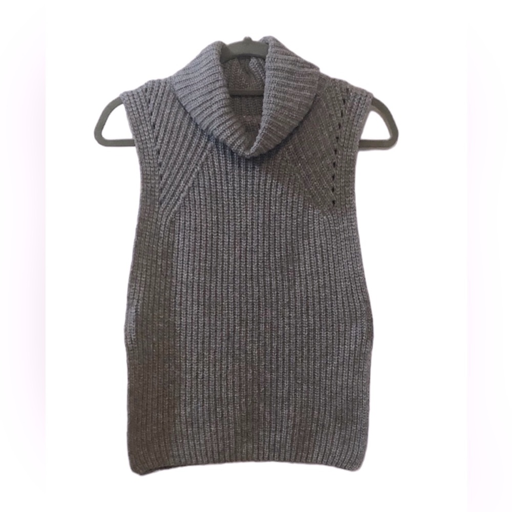Gray Mock Neck Sweater/7
